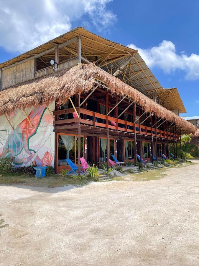 Eco Cabanas Bluekay Hotel Mahahual Exterior photo